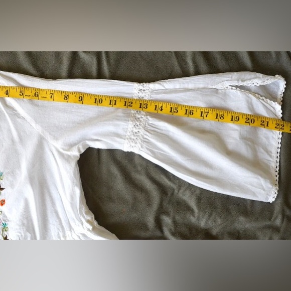 Soaked White/Multi boho embroidered bell sleeve V-neck crocheted  cover … - Picture 7 of 8